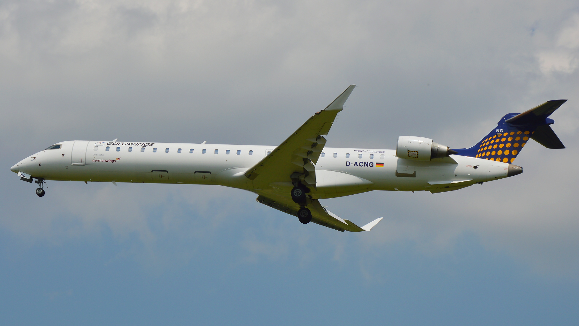 D-ACNG ✈ Germanwings Canadair CL-600-2D24 Regional Jet CRJ-900LR @ Kraków-Balice