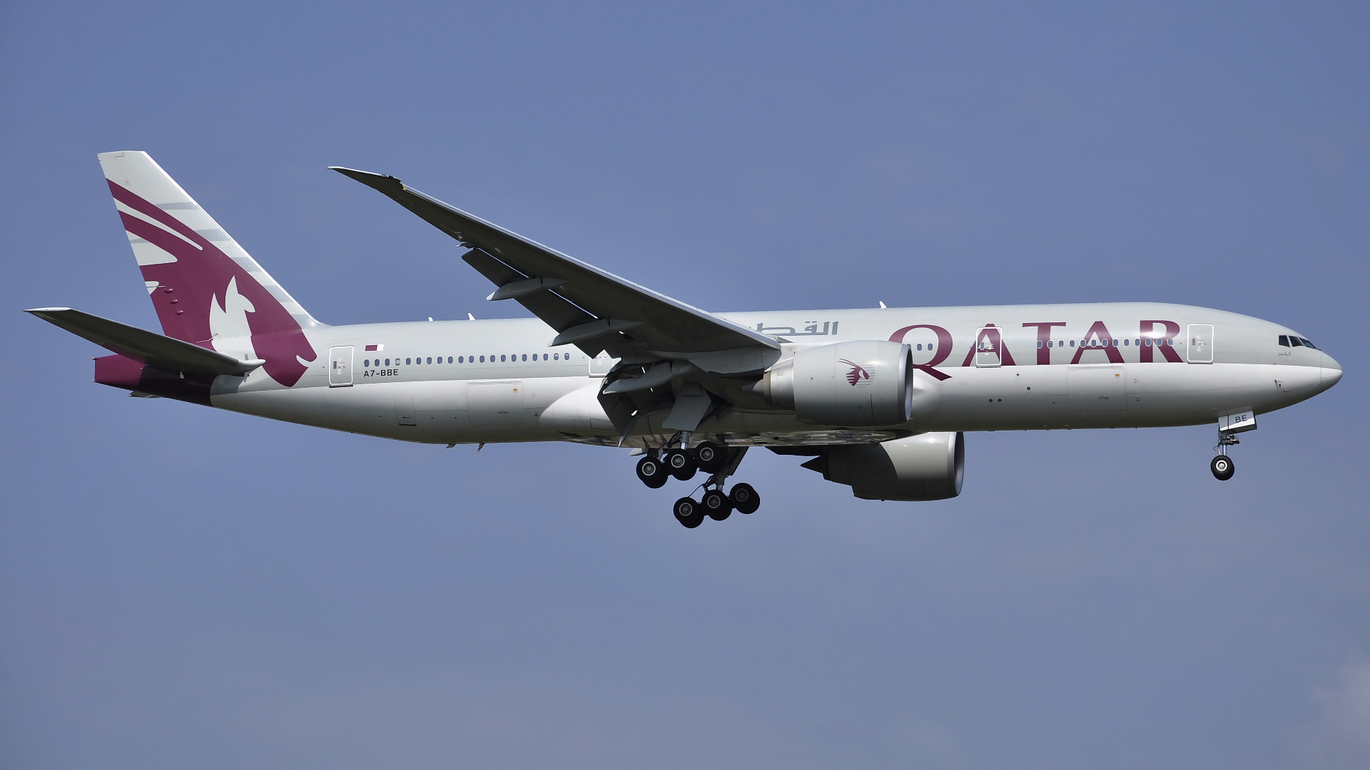 A7-BBE ✈ Qatar Airways Boeing 777-2DZ(LR) @ London-Heathrow