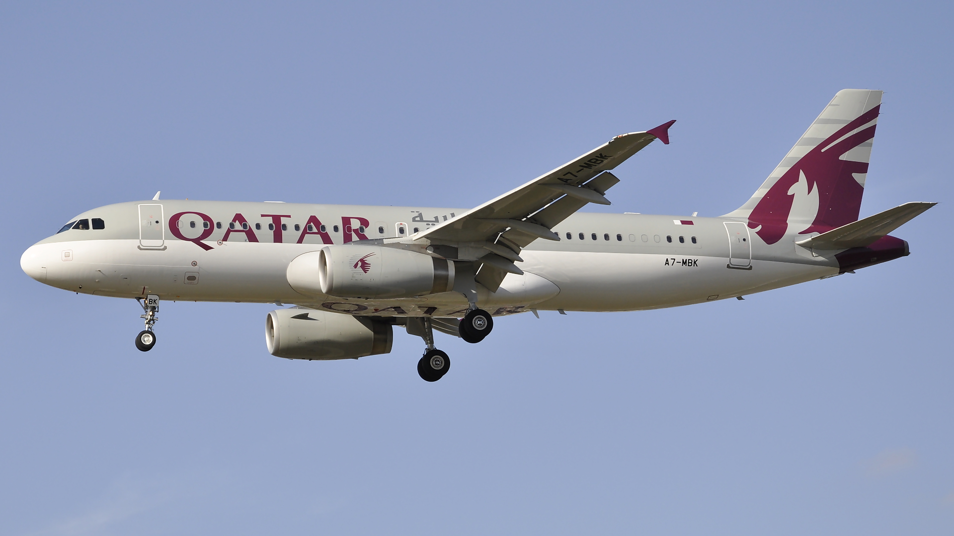 A7-MBK ✈ Qatar Amiri Flight Airbus 320-232(CJ) Prestige @ London-Heathrow