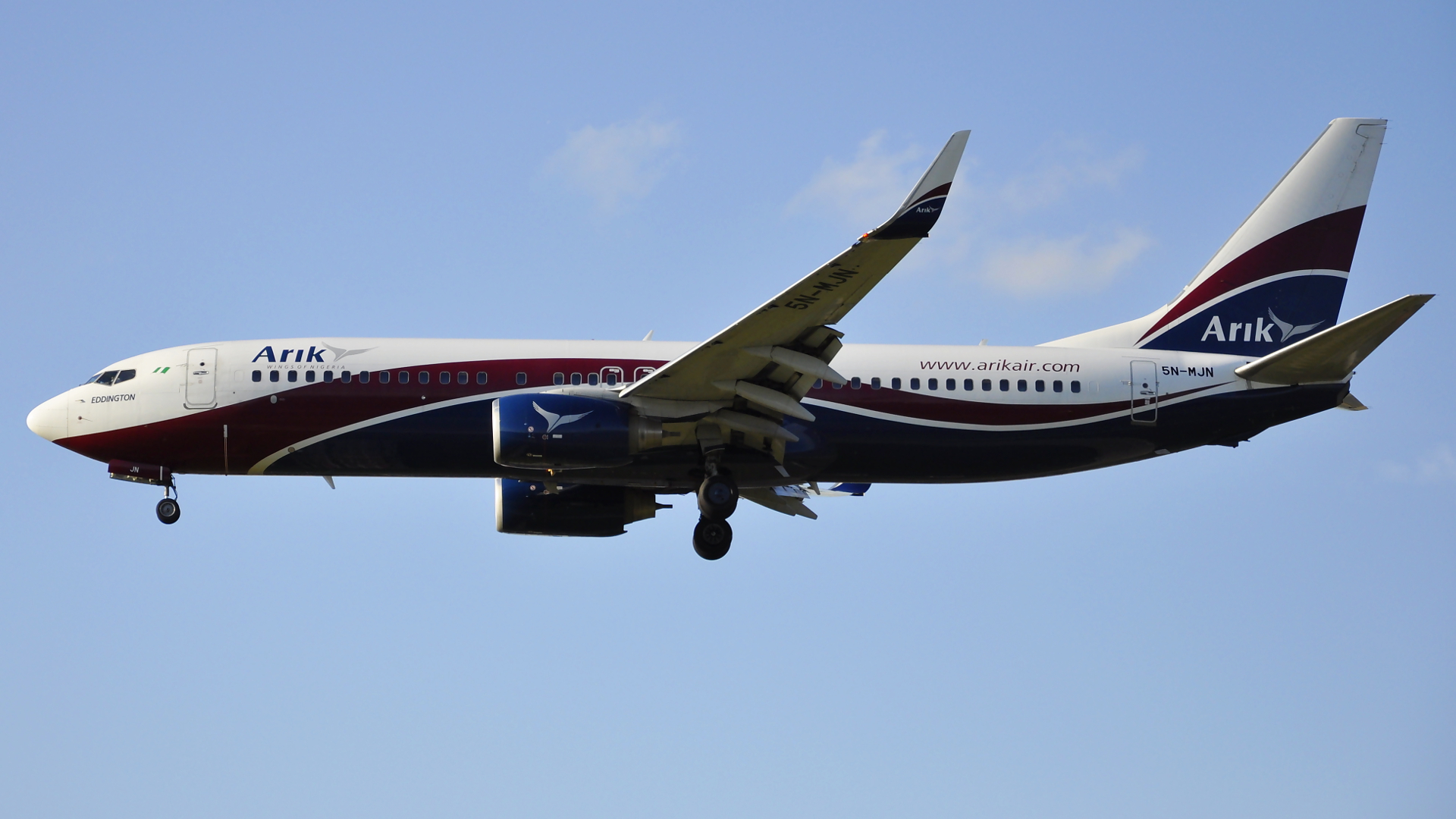 5N-MJN ✈ Arik Air Boeing 737-86N(WL) @ London-Heathrow