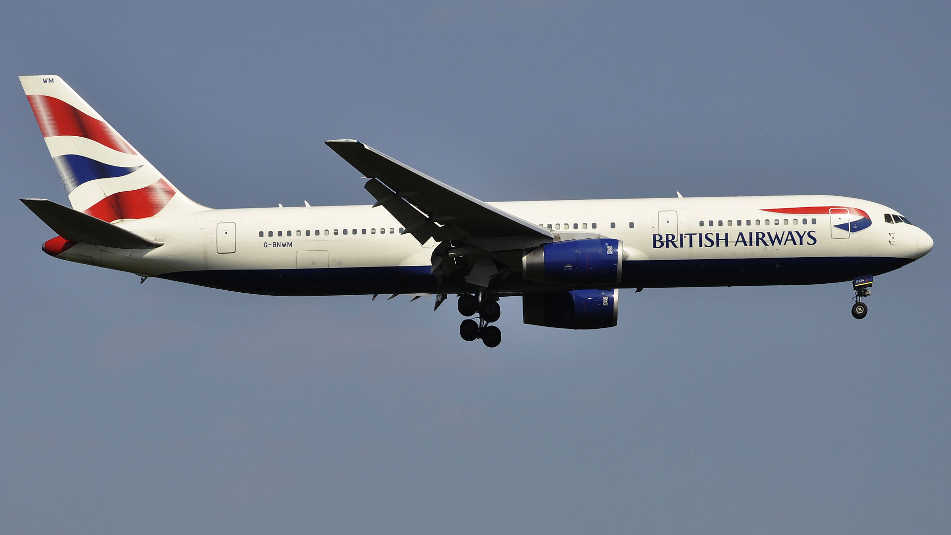 G-BNWM ✈ British Airways Boeing 767-336(ER) @ London-Heathrow
