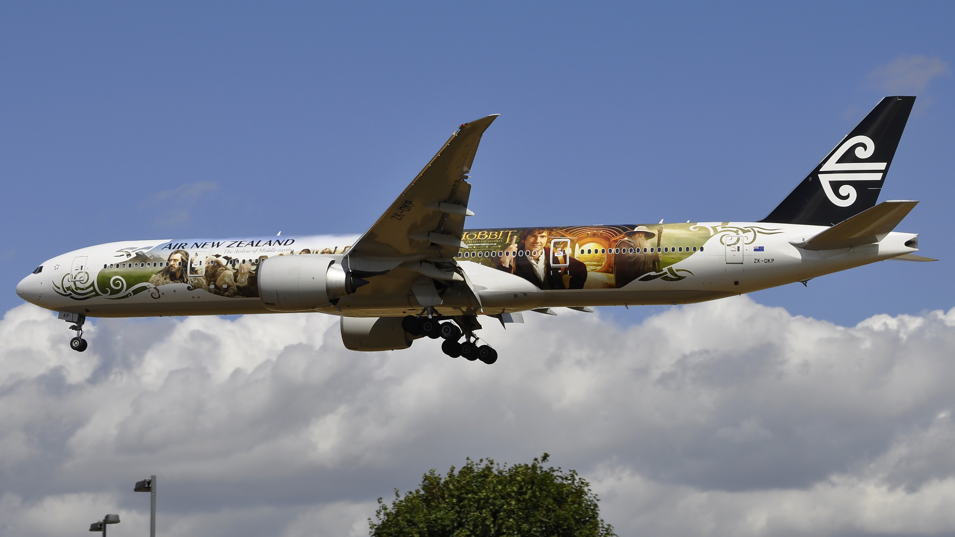 ZK-OKP ✈ Air New Zealand Boeing 777-319(ER) @ London-Heathrow