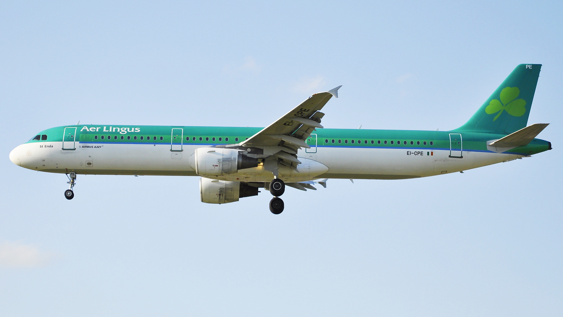 EI-CPE ✈ Aer Lingus Airbus 321-211 @ London-Heathrow