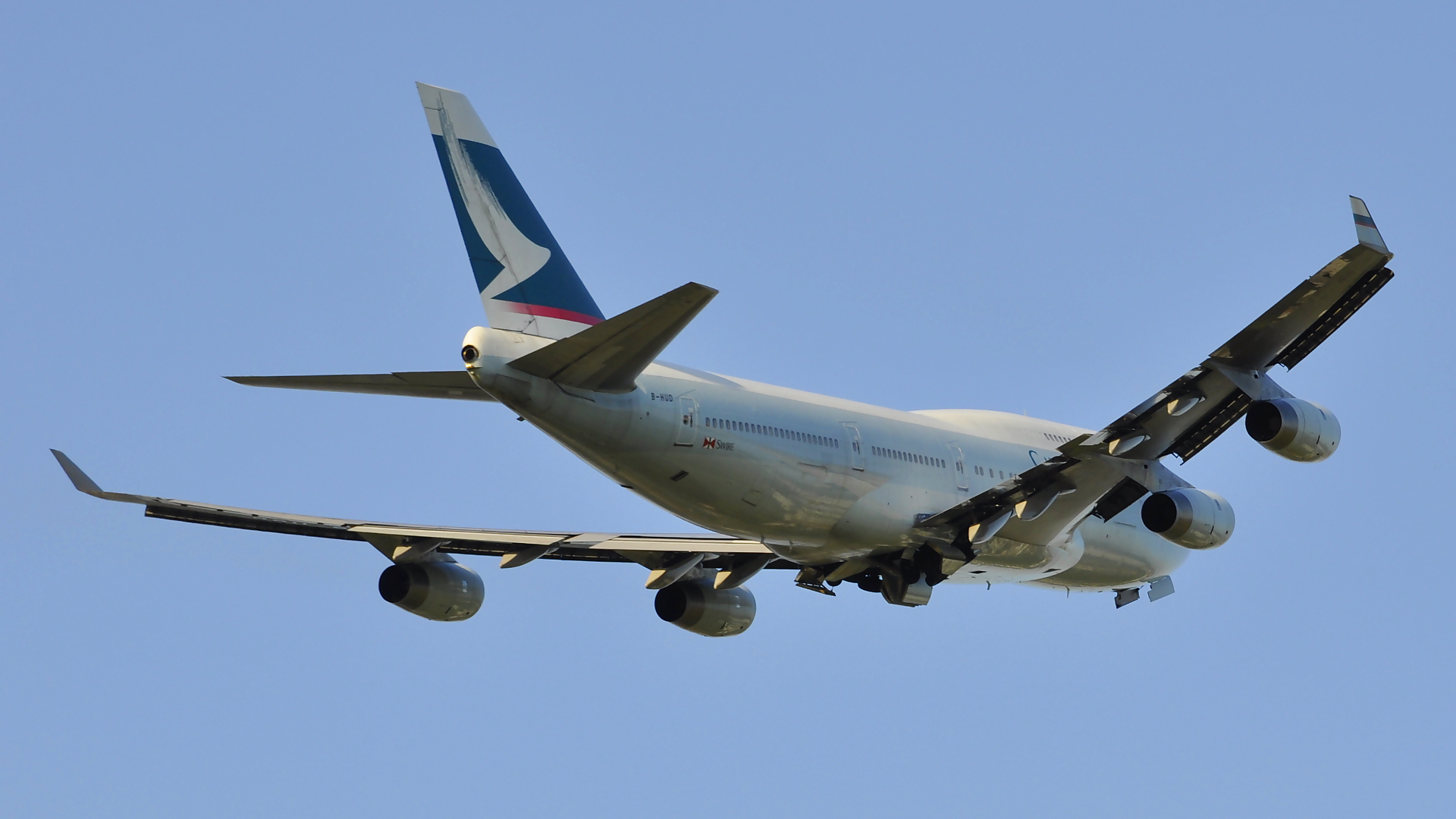 B-HUD ✈ Cathay Pacific Boeing 747-467 @ London-Heathrow