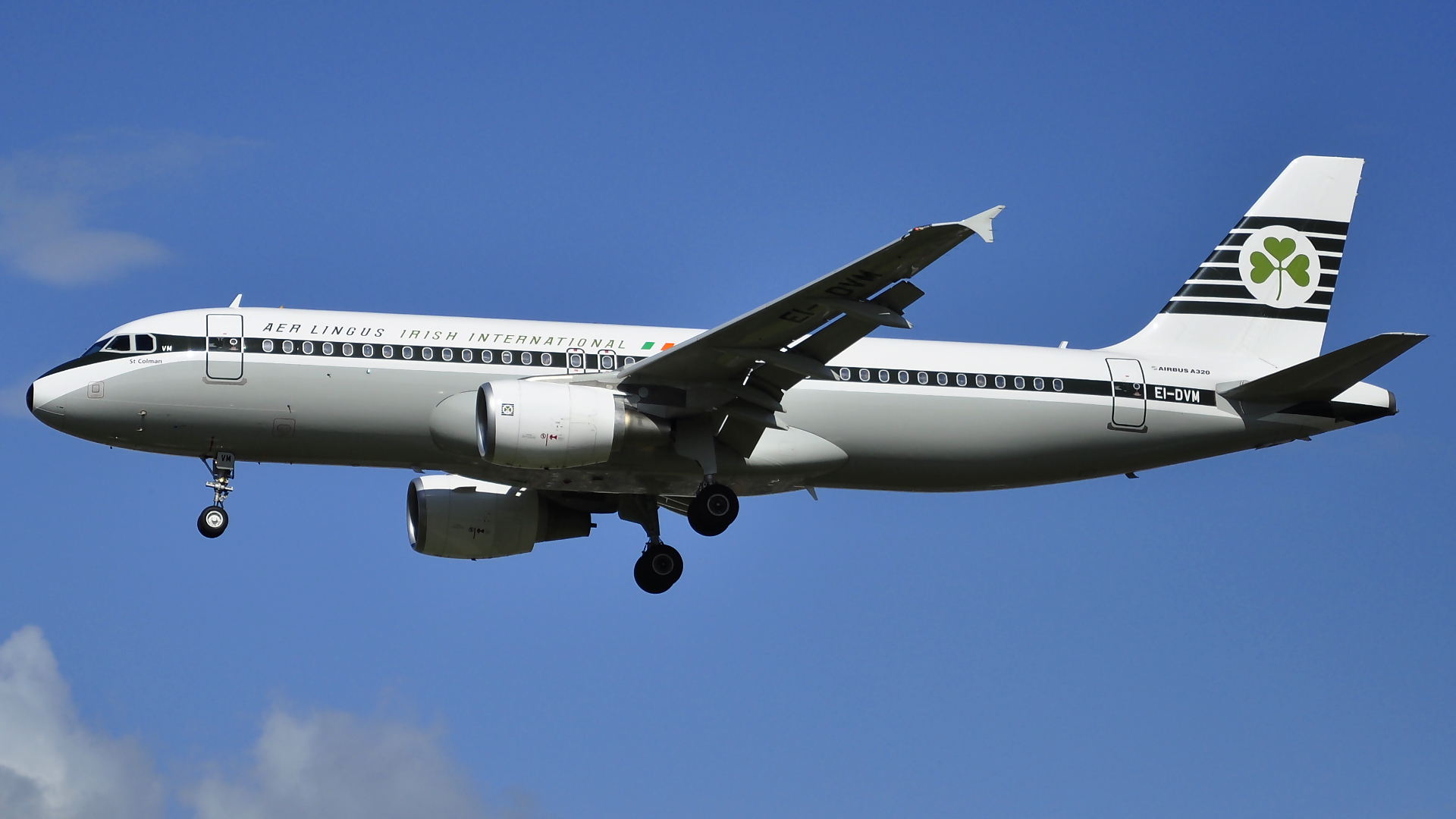 EI-DVM ✈ Aer Lingus Airbus 320-214 @ London-Heathrow