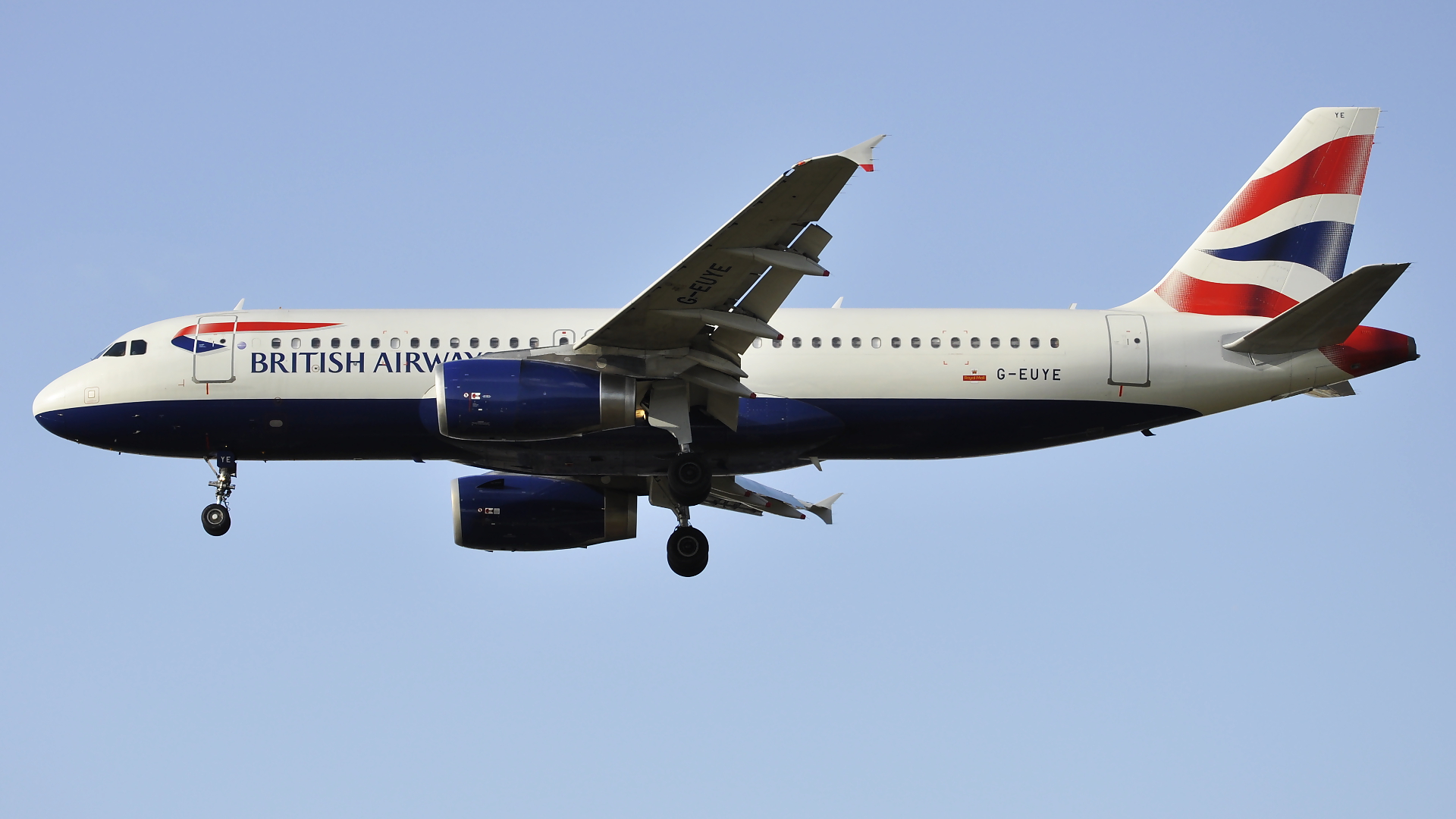 G-EUYE ✈ British Airways Airbus 320-232 @ London-Heathrow