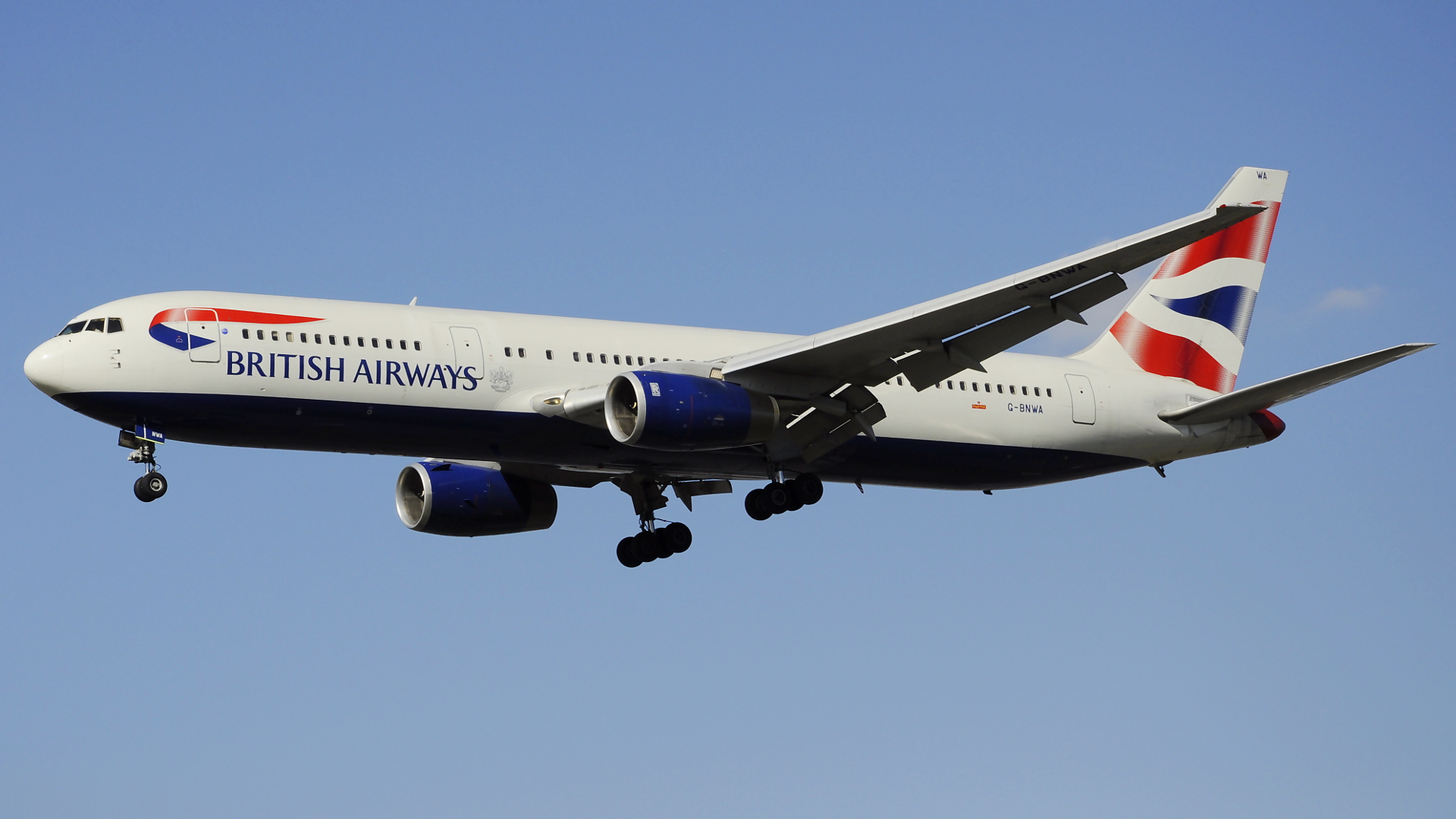 G-BNWA ✈ British Airways Boeing 767-336(ER) @ London-Heathrow