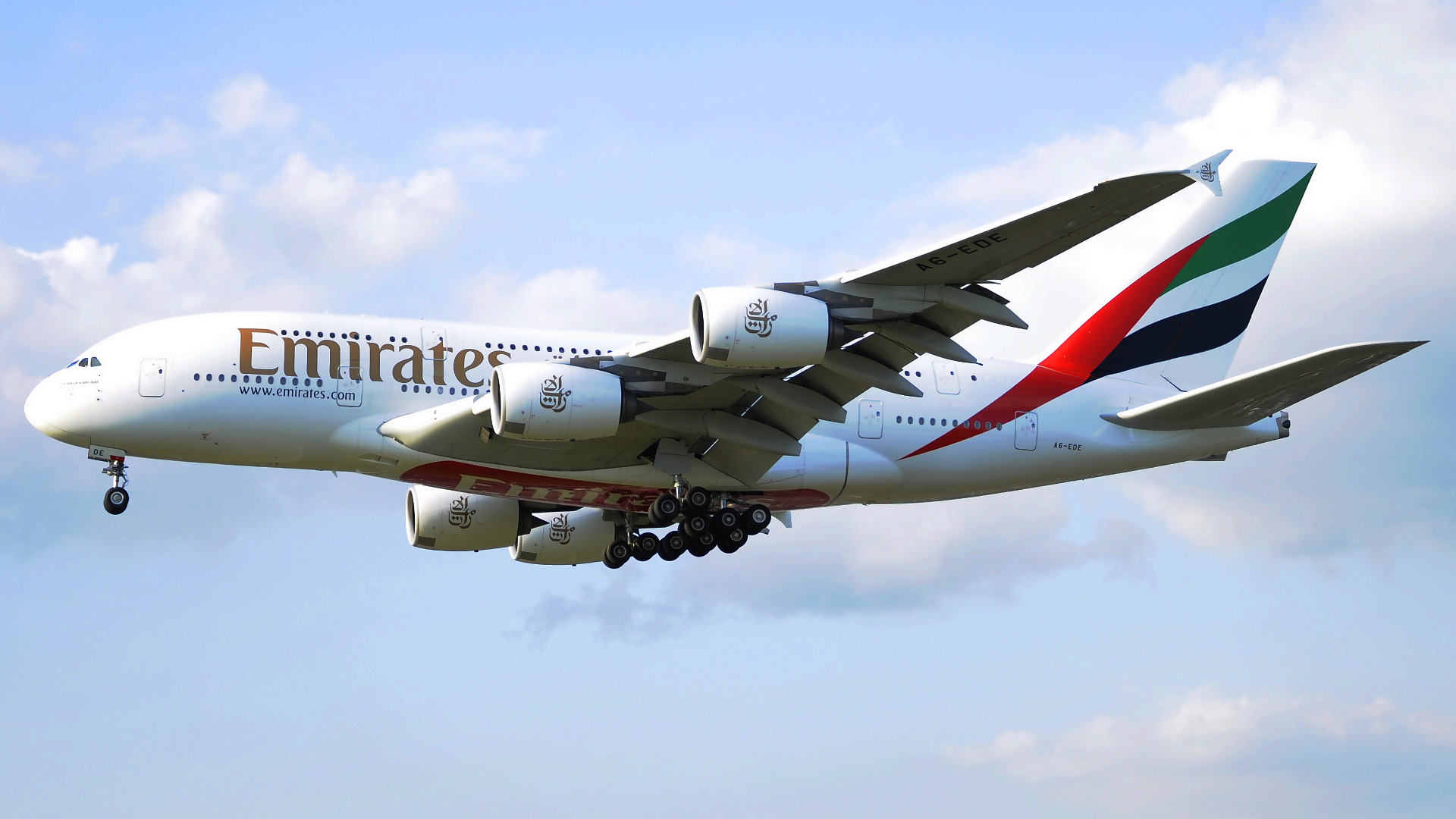 A6-EDE ✈ Emirates Airline Airbus 380-861 @ London-Heathrow