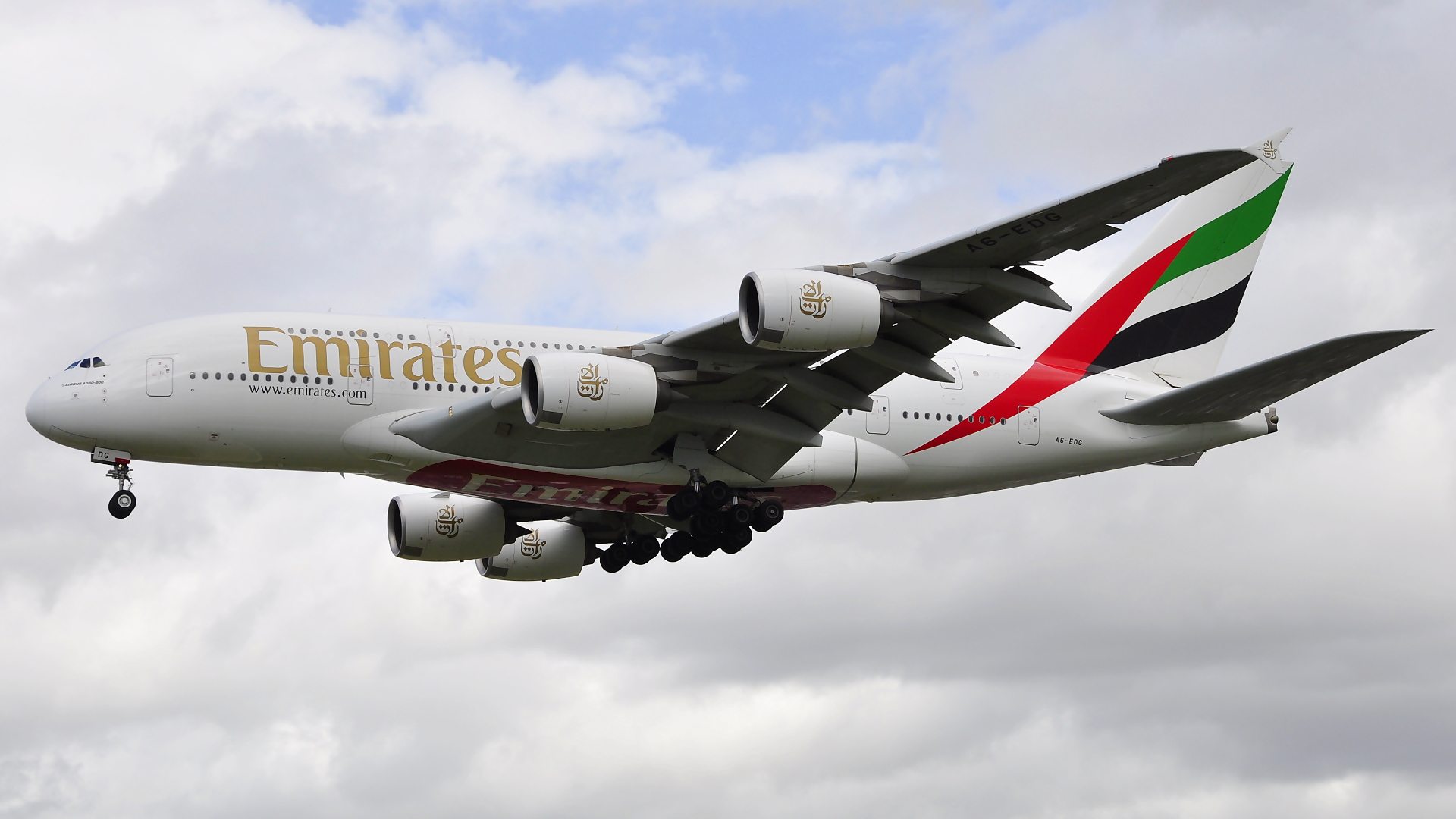 A6-EDG ✈ Emirates Airline Airbus 380-861 @ London-Heathrow
