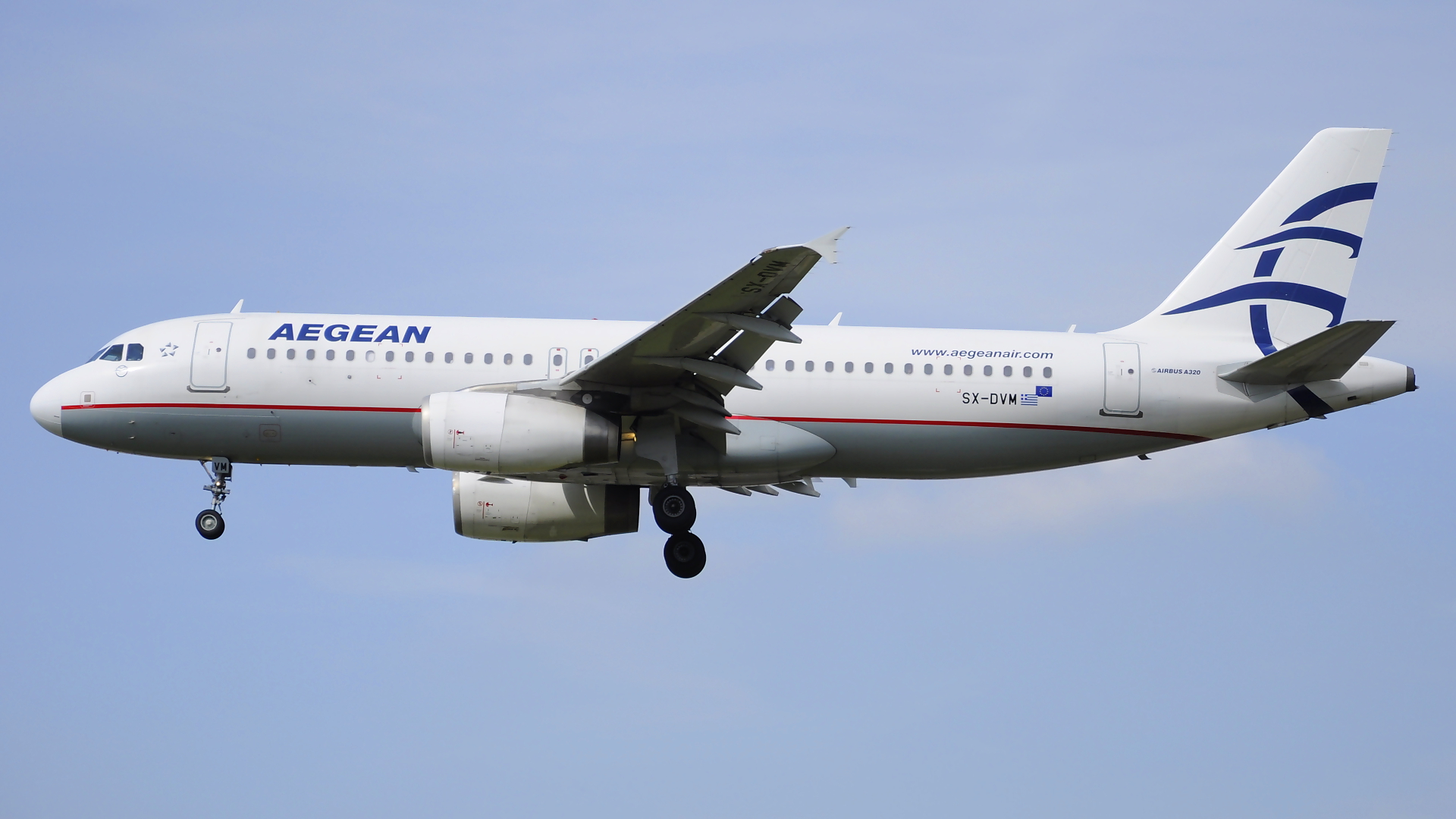 SX-DVM ✈ Aegean Airlines Airbus 320-232 @ London-Heathrow