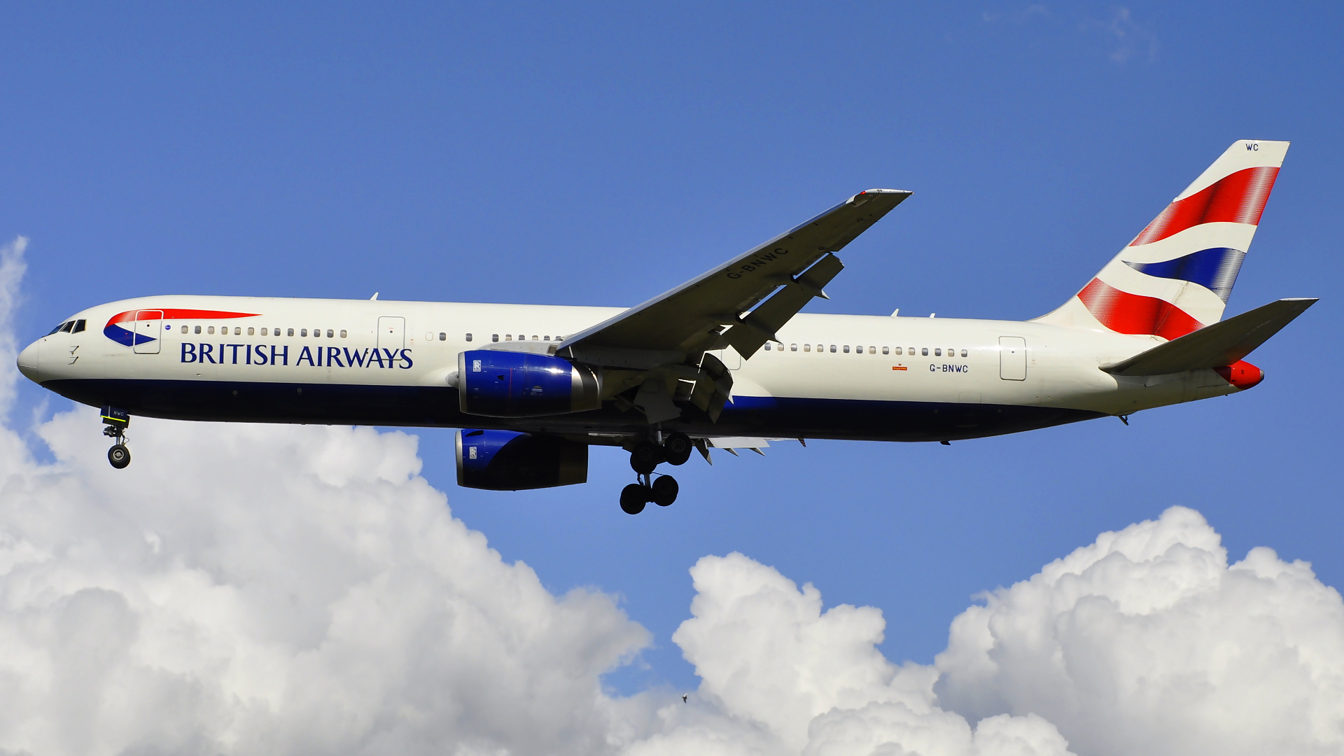 G-BNWC ✈ British Airways Boeing 767-336(ER) @ London-Heathrow
