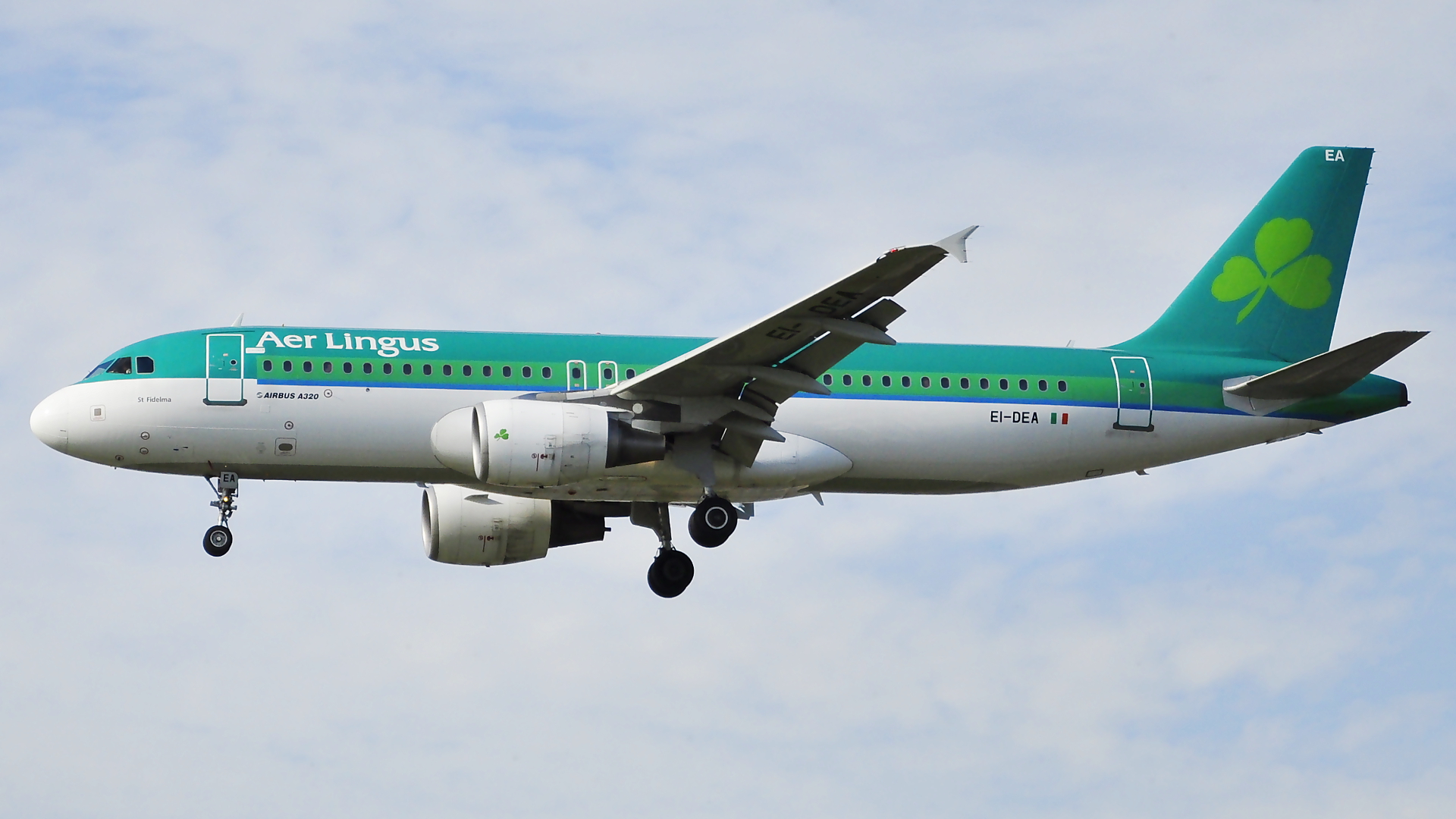 EI-DEA ✈ Aer Lingus Airbus 320-214 @ London-Heathrow