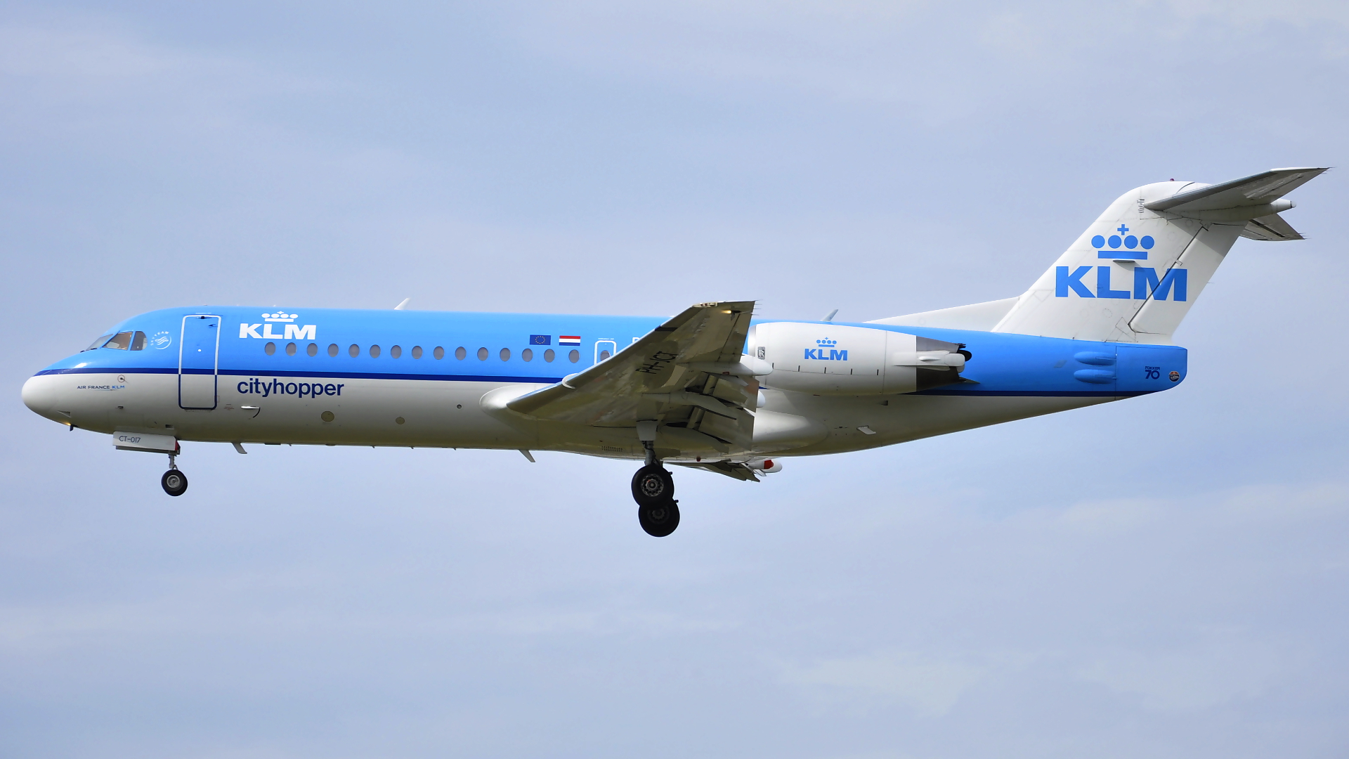 PC-JCT ✈ KLM Fokker F70 @ London-Heathrow