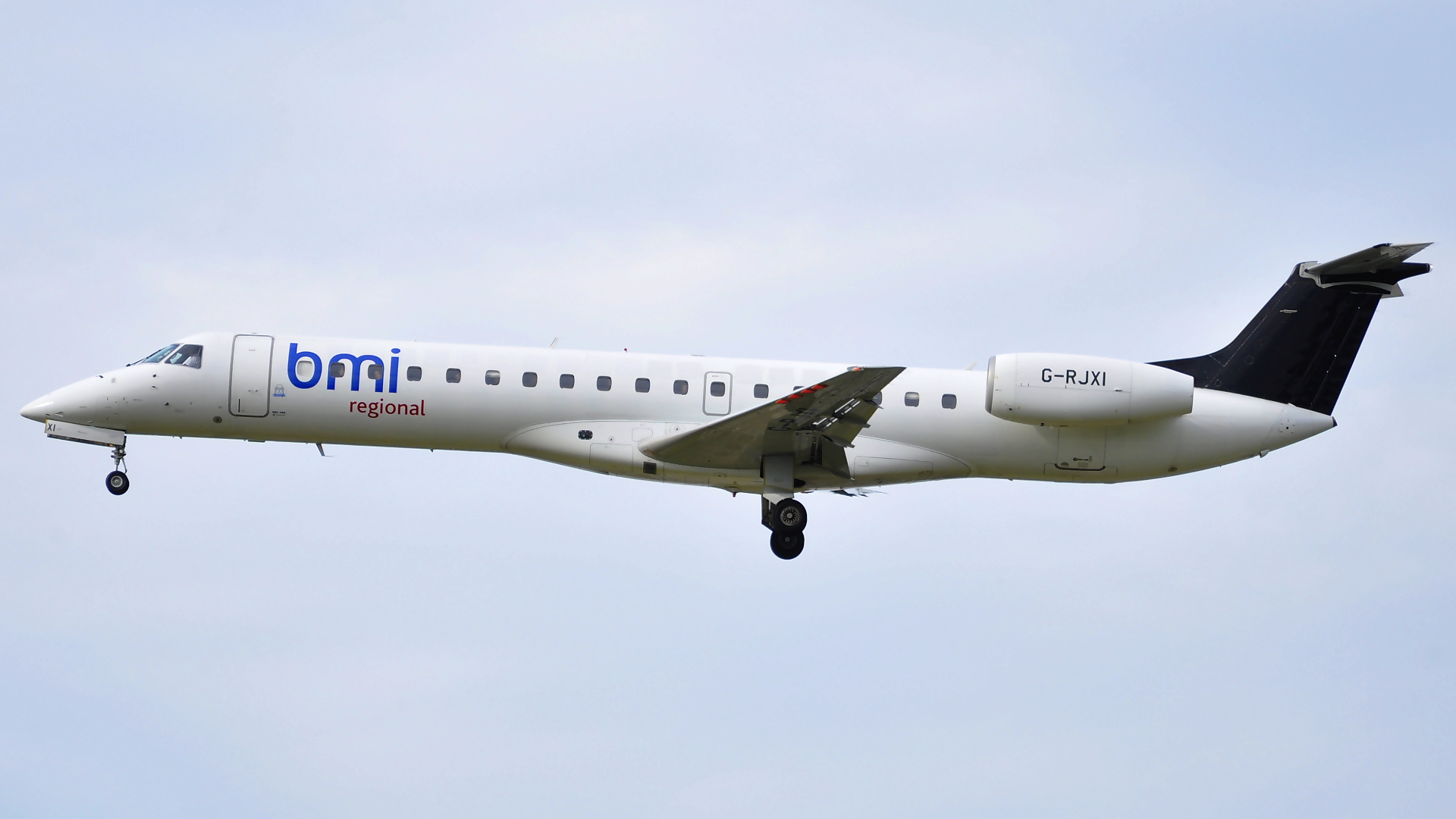 G-RJXI ✈ bmi regional Embraer ERJ-145EP @ London-Heathrow