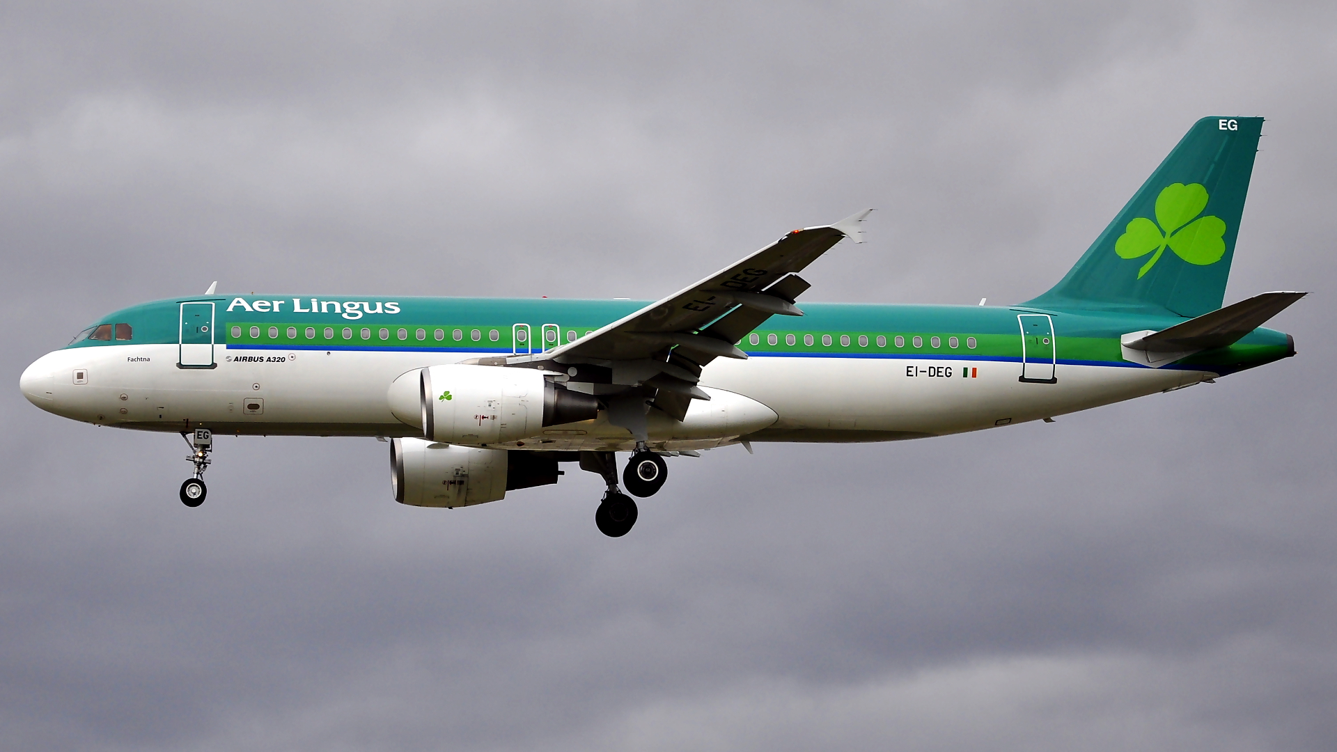 EI-DEG ✈ Aer Lingus Airbus 320-214 @ London-Heathrow