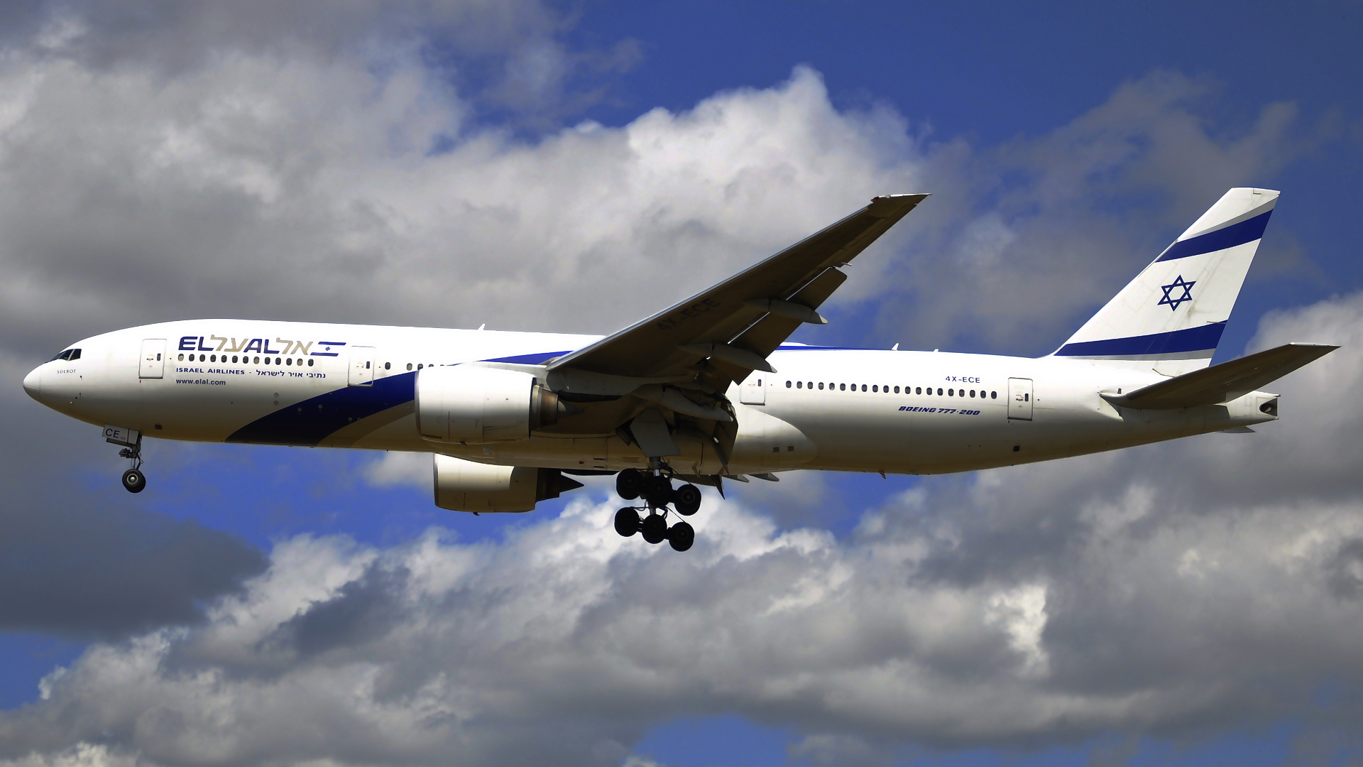4X-ECE ✈ El Al Israel Airlines Boeing 777-258(ER) @ London-Heathrow