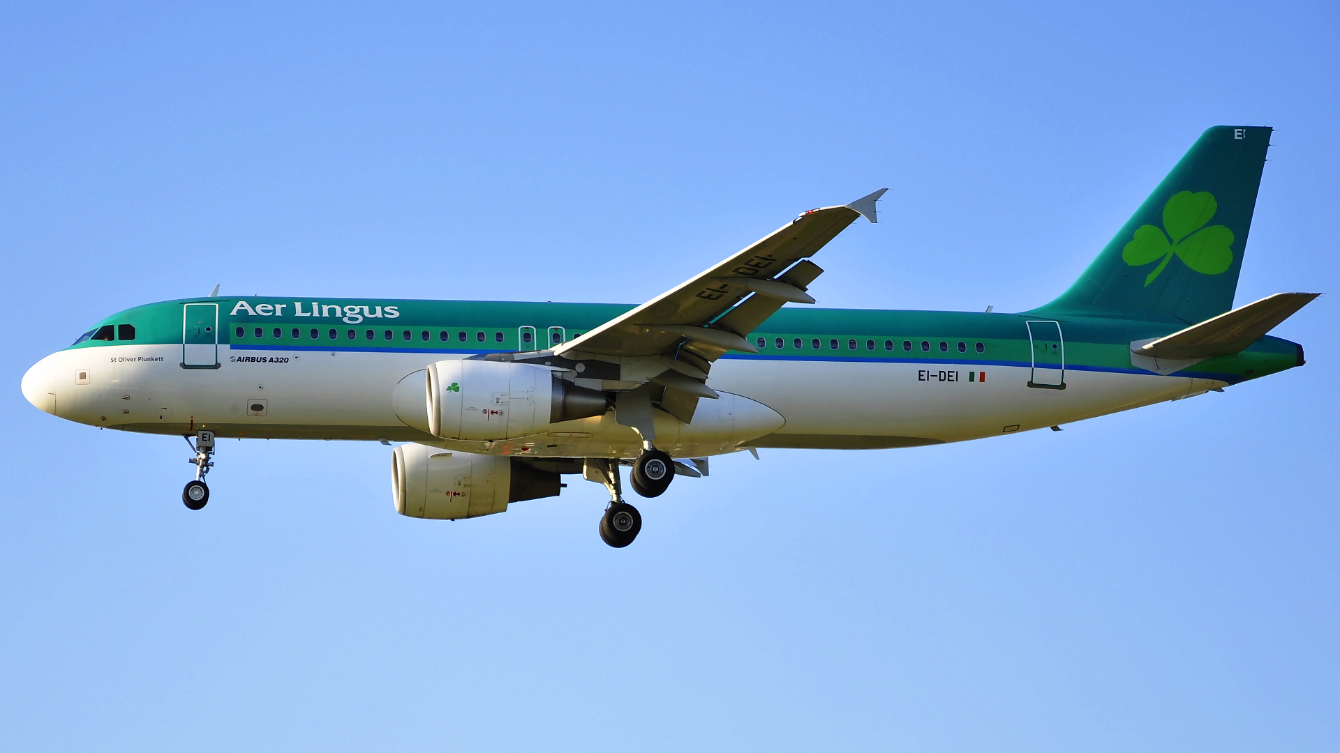 EI-DEI ✈ Aer Lingus Airbus 320-214 @ London-Heathrow