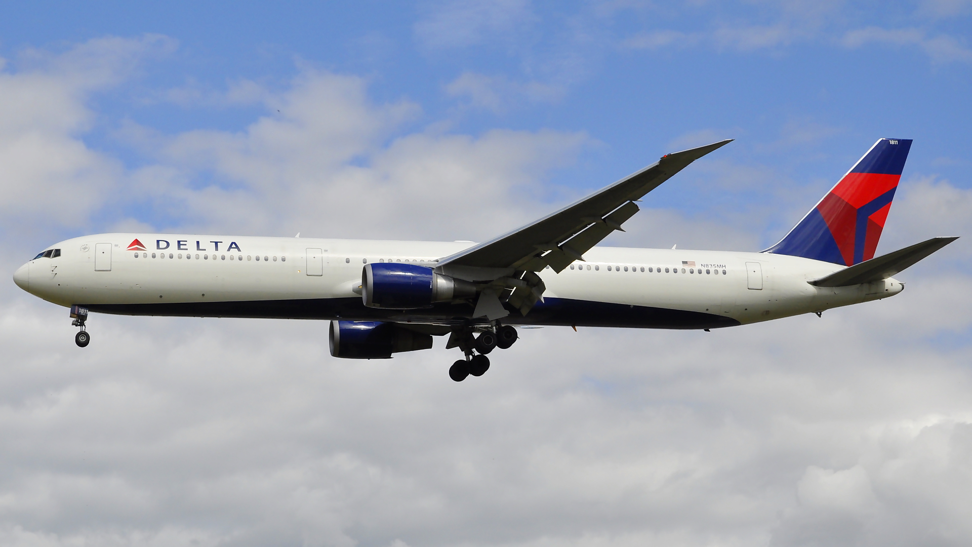 N835MH ✈ Delta Air Lines Boeing 767-432(ER) @ London-Heathrow