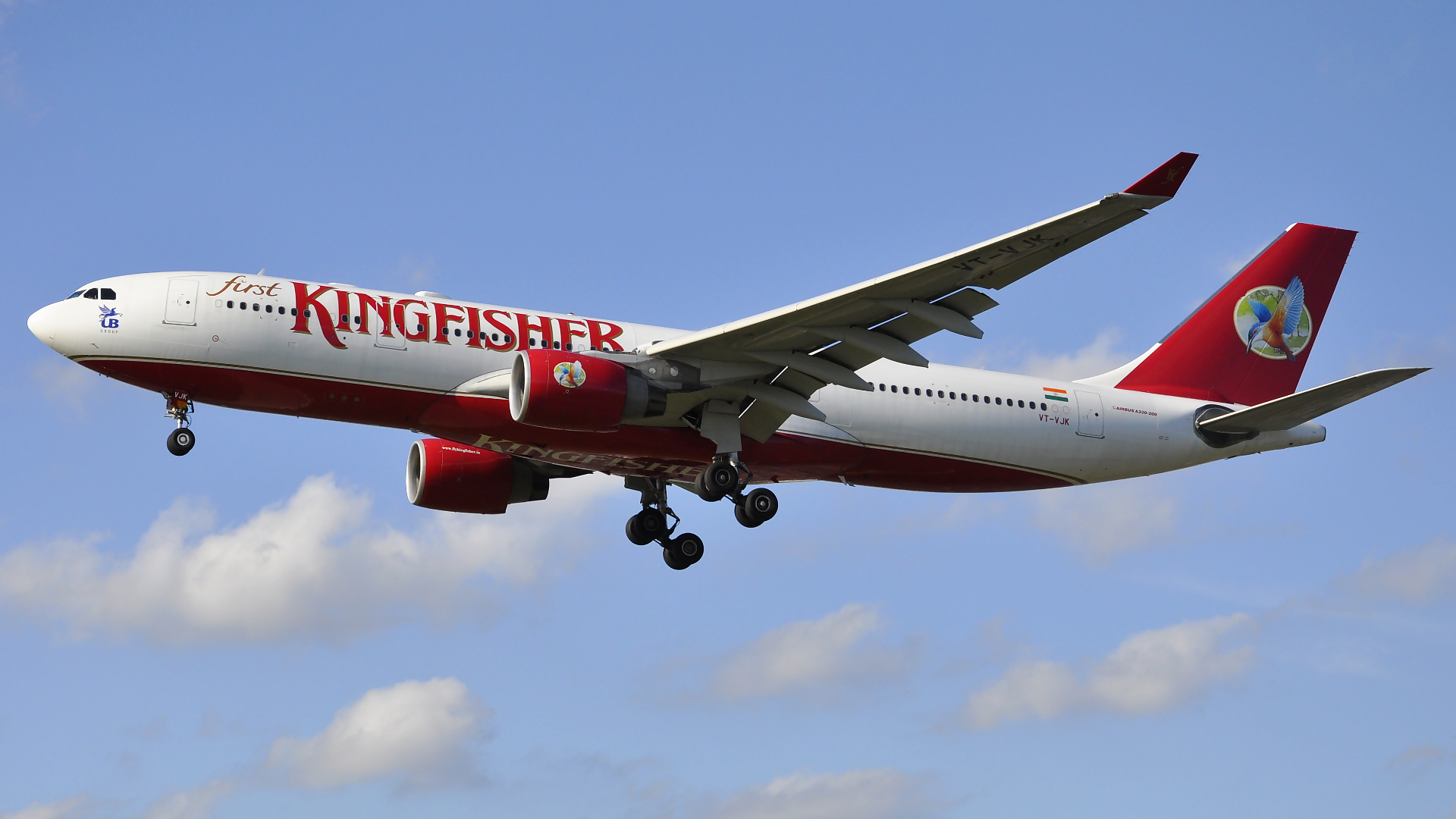 VT-VJK ✈ Kingfisher Airlines Airbus 330-223 @ London-Heathrow