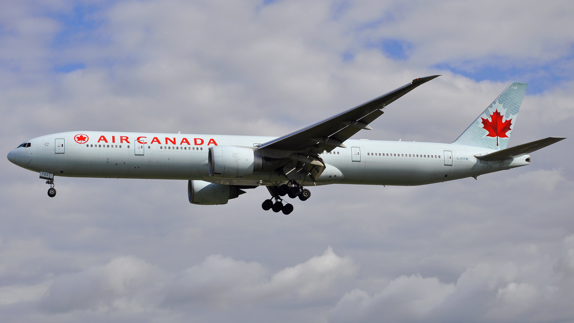 C-FITW ✈ Air Canada Boeing 777-333(ER) @ London-Heathrow