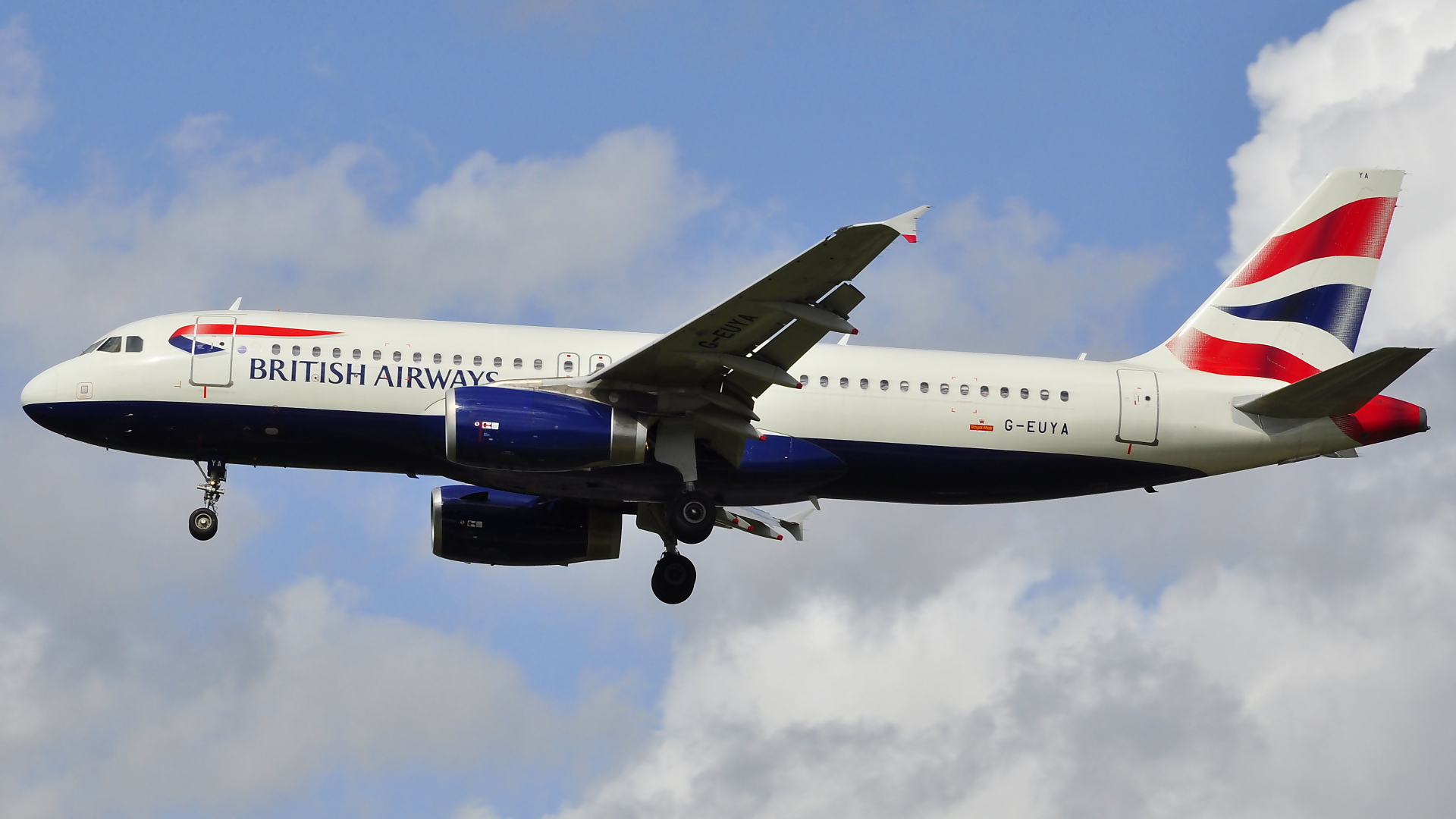 G-EUYA ✈ British Airways Airbus 320-232 @ London-Heathrow
