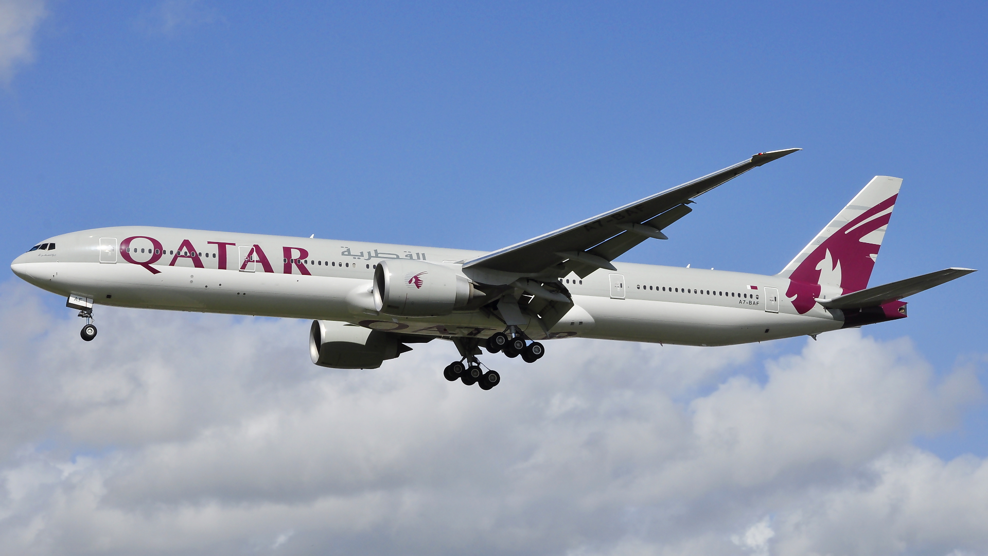 A7-BAF ✈ Qatar Airways Boeing 777-3DZ(ER) @ London-Heathrow