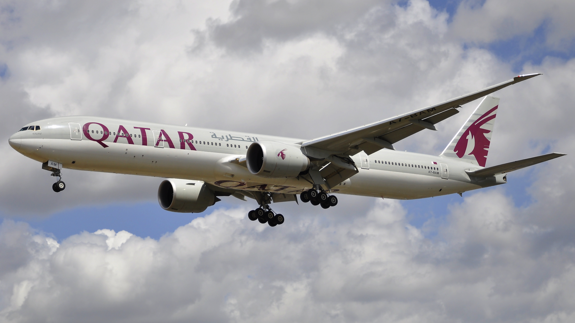 A7-BAM ✈ Qatar Airways Boeing 777-3DZ(ER) @ London-Heathrow
