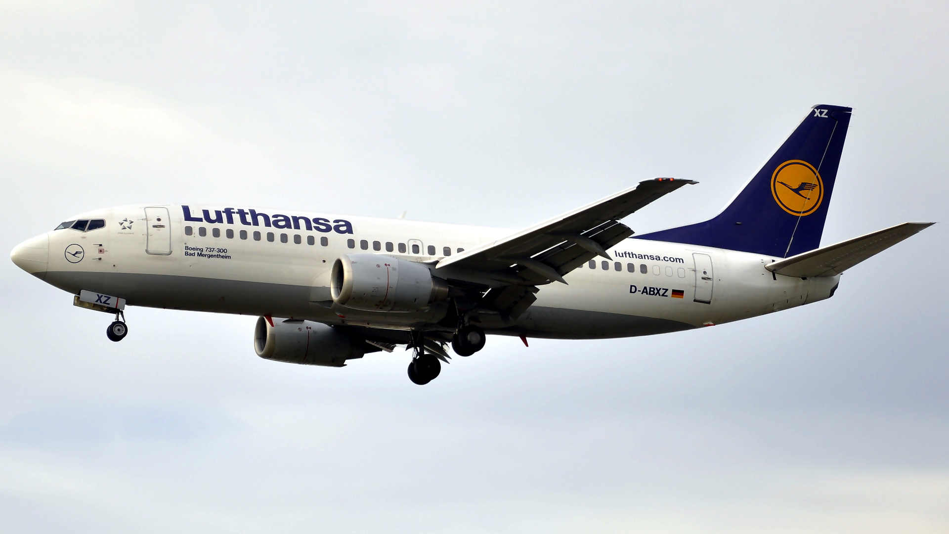 D-ABXZ ✈ Lufthansa Boeing 737-330 @ London-Heathrow