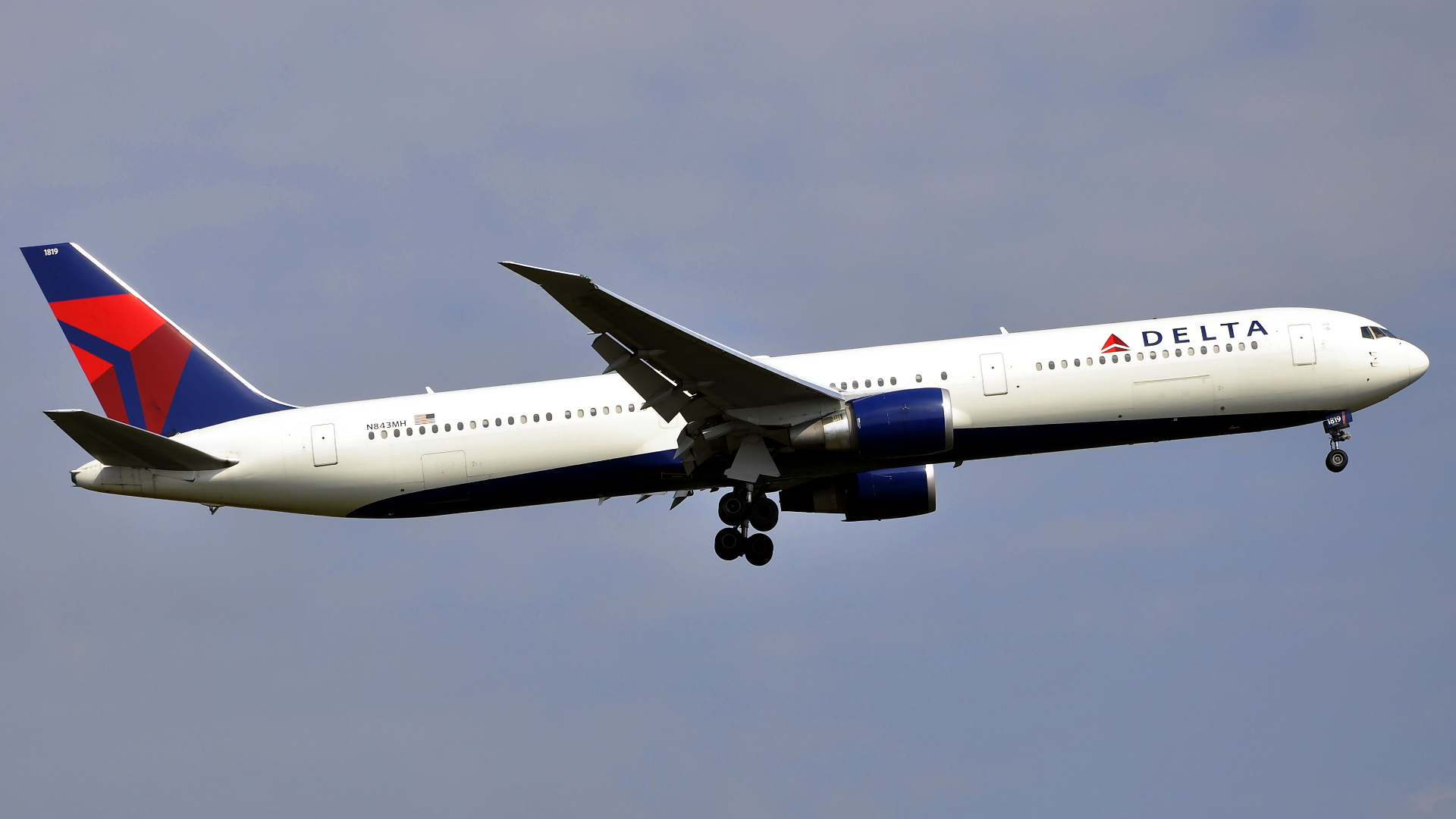 N843MH ✈ Delta Air Lines Boeing 767-432(ER) @ London-Heathrow
