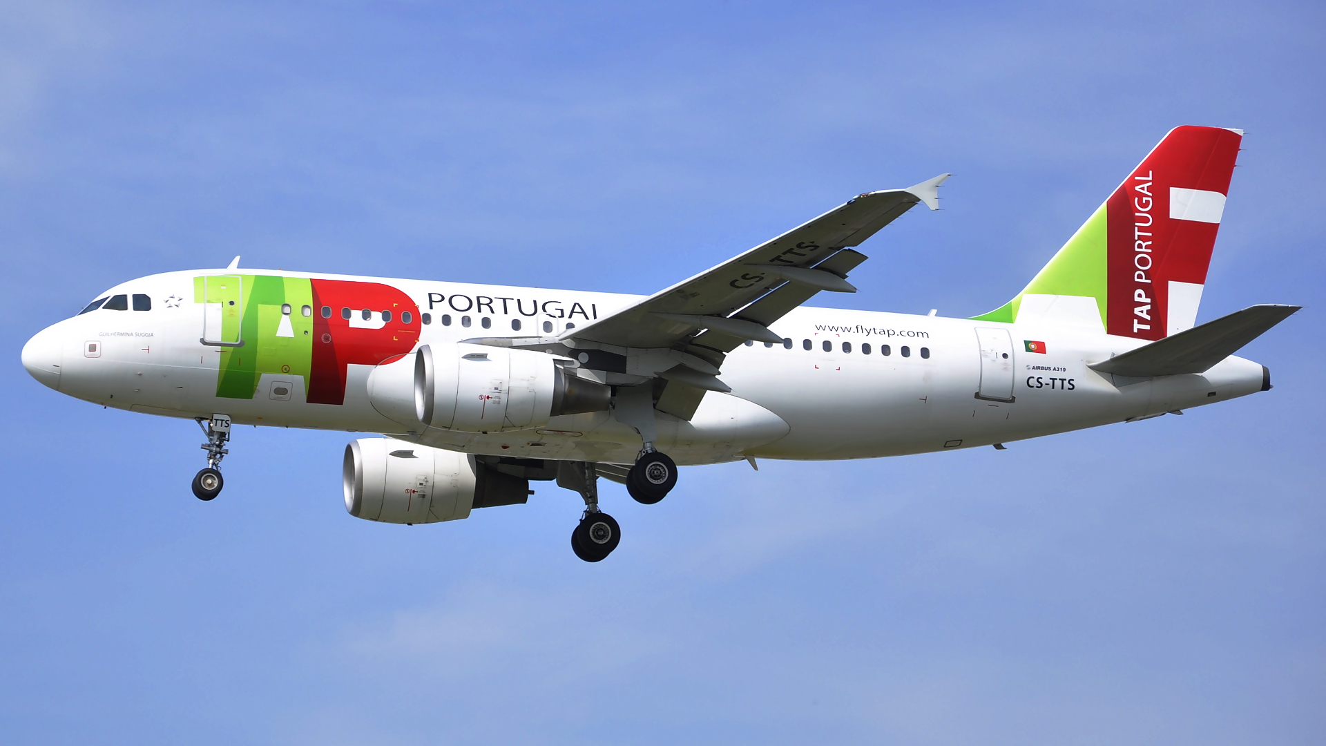 CS-TTS ✈ TAP Portugal Airbus 319-112 @ London-Heathrow