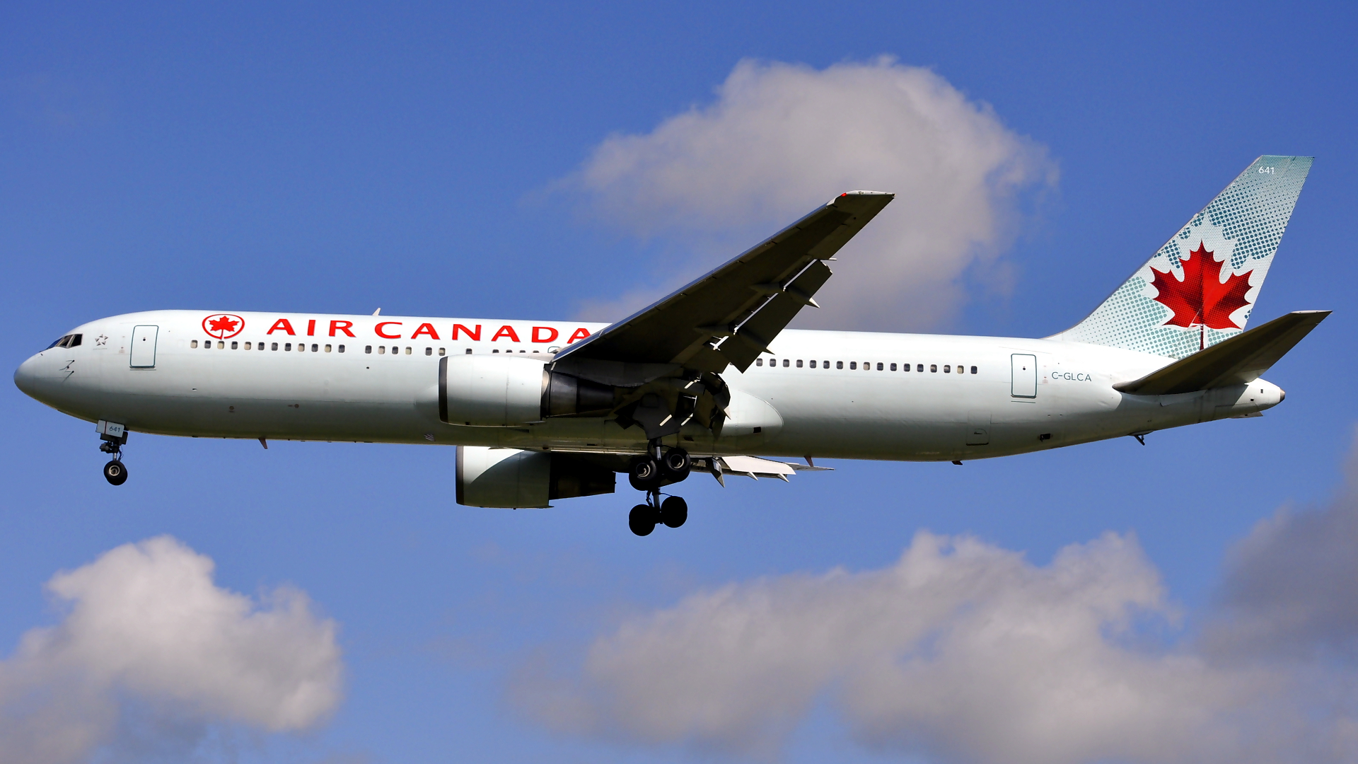 C-GLCA ✈ Air Canada Boeing 767-375(ER) @ London-Heathrow