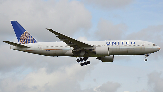 N226UA ✈ United Airlines Boeing 777-222(ER)