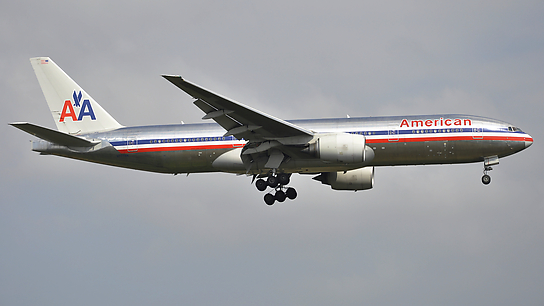N777AN ✈ American Airlines Boeing 777-223(ER)