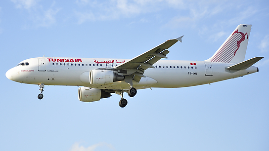 TS-IMN ✈ Tunisair Airbus 320-211