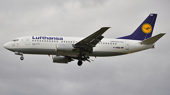 D-ABEB ✈ Lufthansa Boeing 737-330