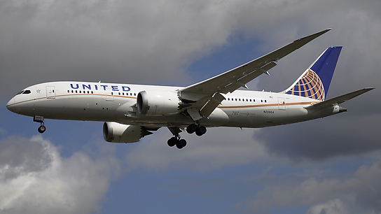 N20904 ✈ United Airlines Boeing 787-8 Dreamliner