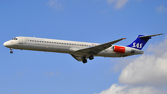 LN-RMM ✈ Scandinavian Airlines McDonnell Douglas McDonnell Douglas MD-82