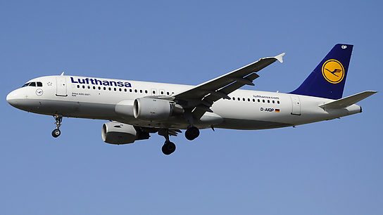 D-AIQP ✈ Lufthansa Airbus 320-211