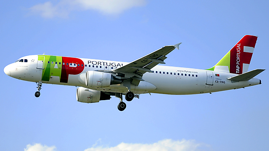 CS-TNG ✈ TAP Portugal Airbus 320-214