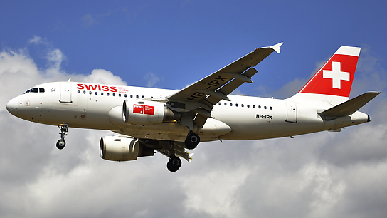 HB-IPX ✈ Swiss International Air Lines Airbus 319-112