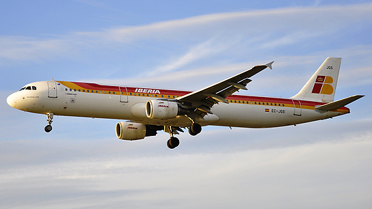 EC-JGS ✈ Iberia Airlines Airbus 321-213