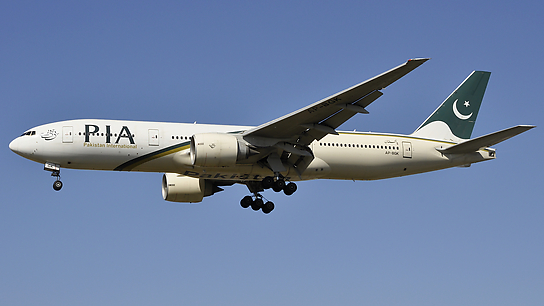 AP-BGK ✈ Pakistan International Airlines Boeing 777-240(ER)