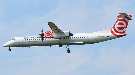 SP-EQL ✈ Eurolot De Havilland Canada DHC-8-400 Dash 8Q