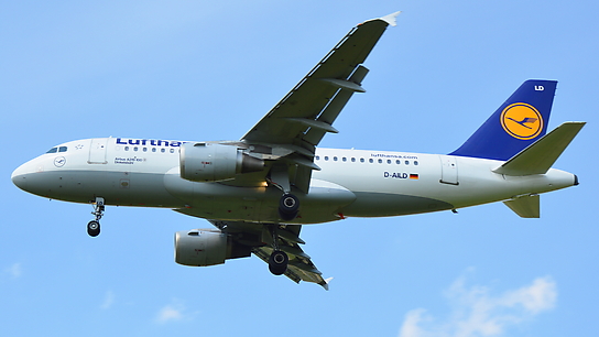 D-AILD ✈ Lufthansa Airbus 319-114